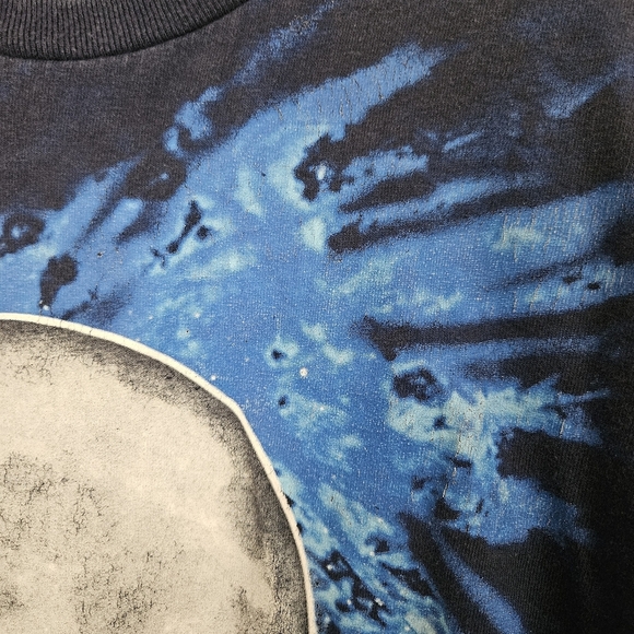 Vintage Wolf Shirt Blue Graphic Tee Short Sleeve Moon Howling Crew Neck Men's M - Picture 3 of 7